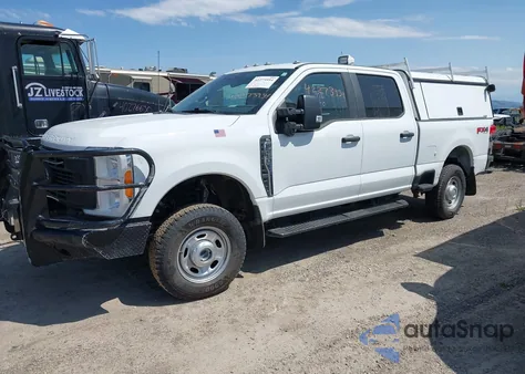 2023 Ford F-250 Xl z USA, uszkodzony, nr VIN 1FT7W2BA8PEC09403